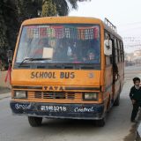 Schulbus in Sauraha